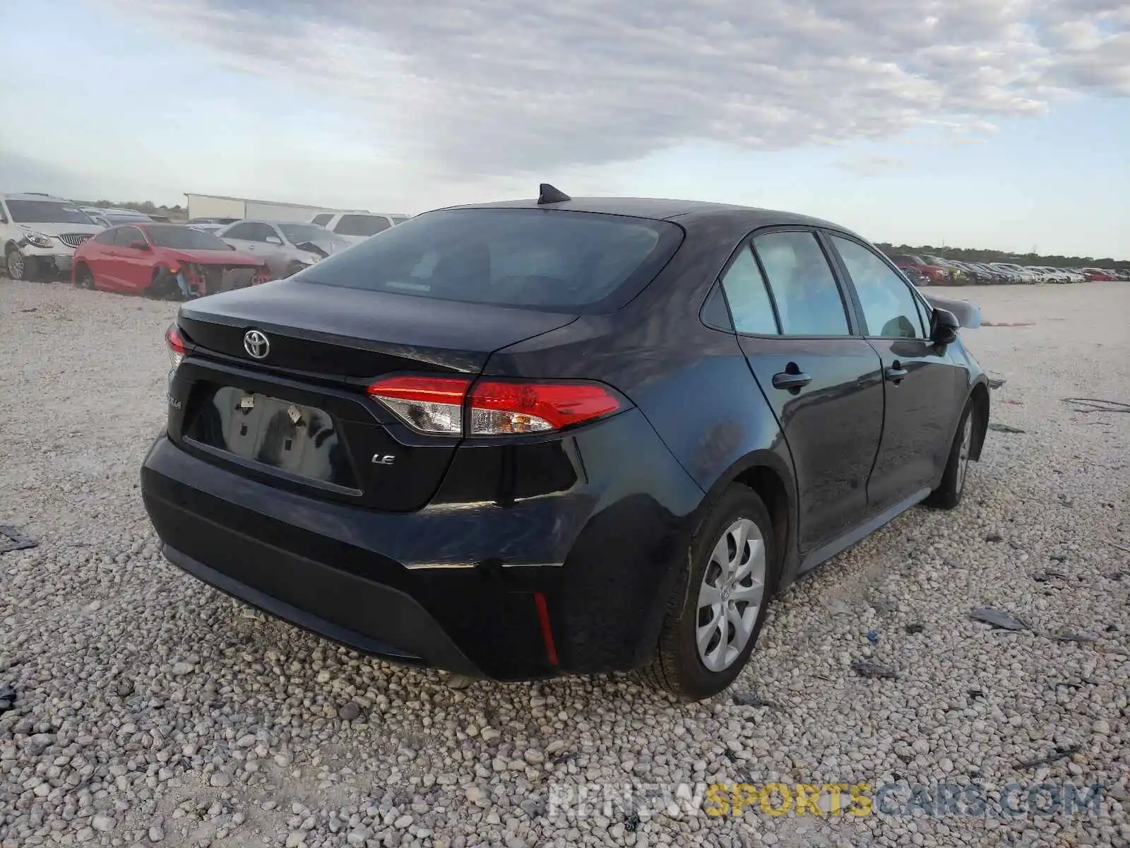 4 Photograph of a damaged car 5YFEPMAE8MP172310 TOYOTA COROLLA 2021