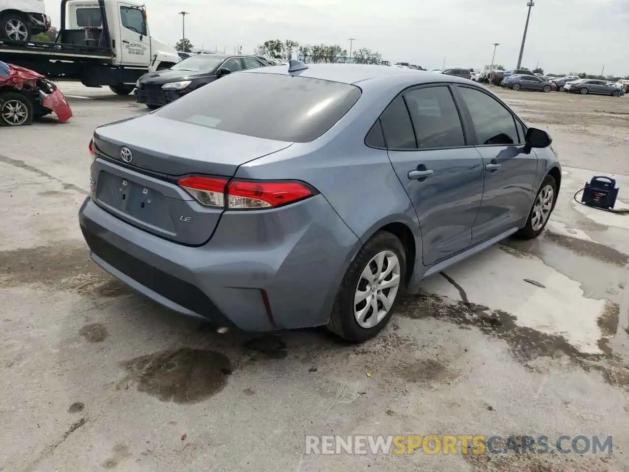 4 Photograph of a damaged car 5YFEPMAE8MP172727 TOYOTA COROLLA 2021