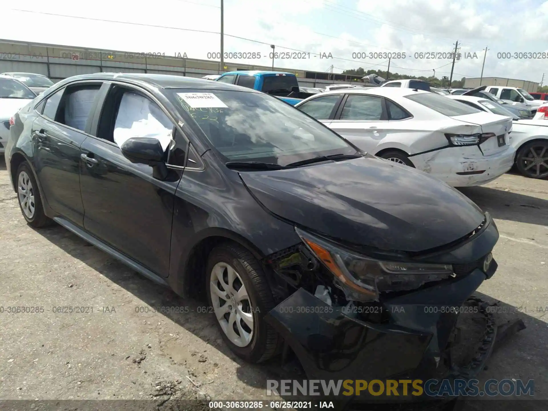 1 Photograph of a damaged car 5YFEPMAE8MP176941 TOYOTA COROLLA 2021