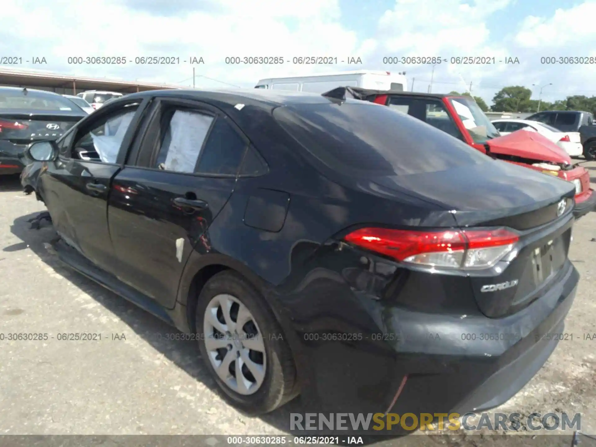 3 Photograph of a damaged car 5YFEPMAE8MP176941 TOYOTA COROLLA 2021