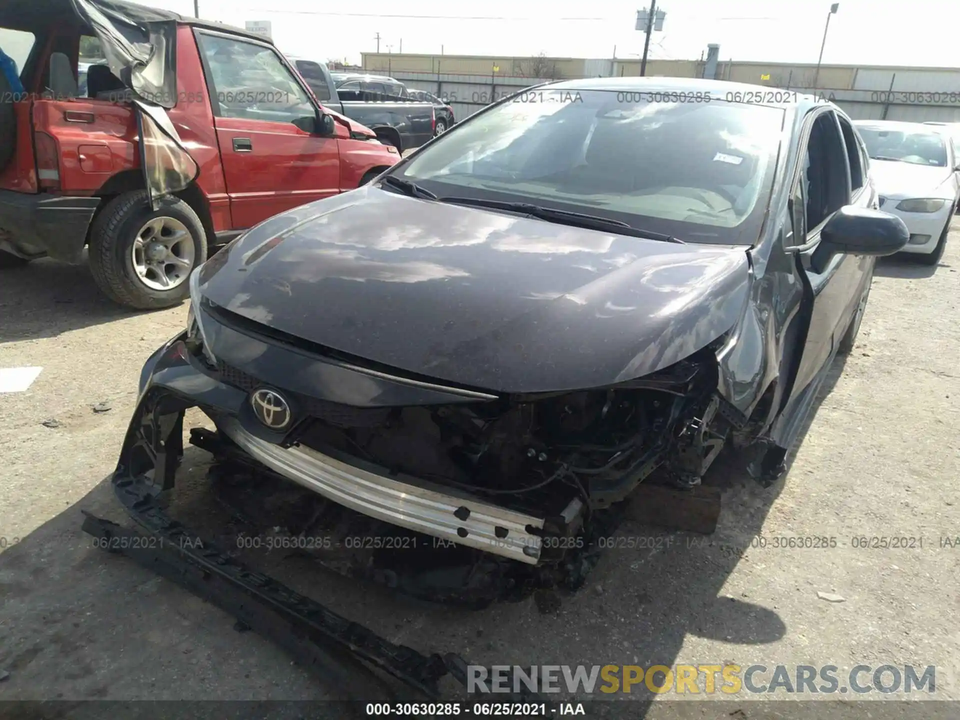 6 Photograph of a damaged car 5YFEPMAE8MP176941 TOYOTA COROLLA 2021