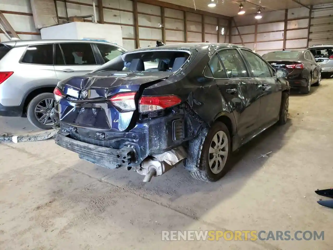 4 Photograph of a damaged car 5YFEPMAE8MP179001 TOYOTA COROLLA 2021