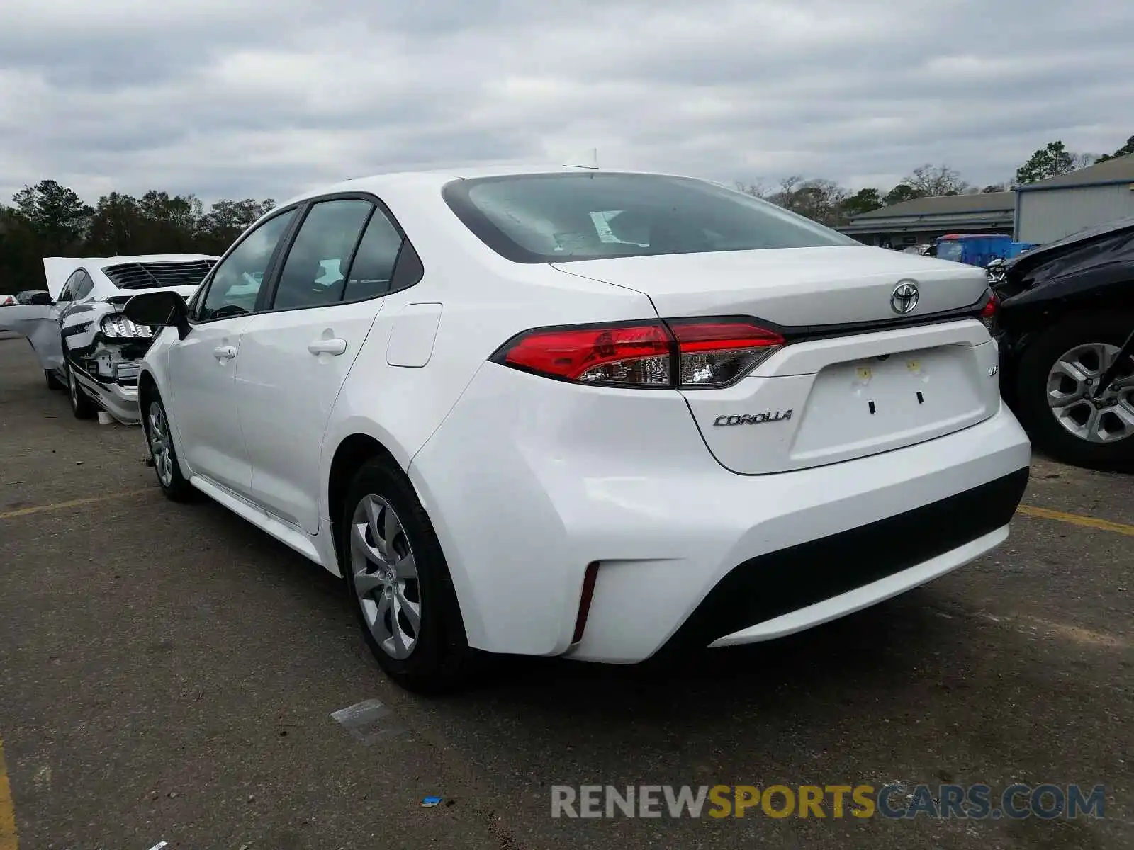 3 Photograph of a damaged car 5YFEPMAE8MP179323 TOYOTA COROLLA 2021