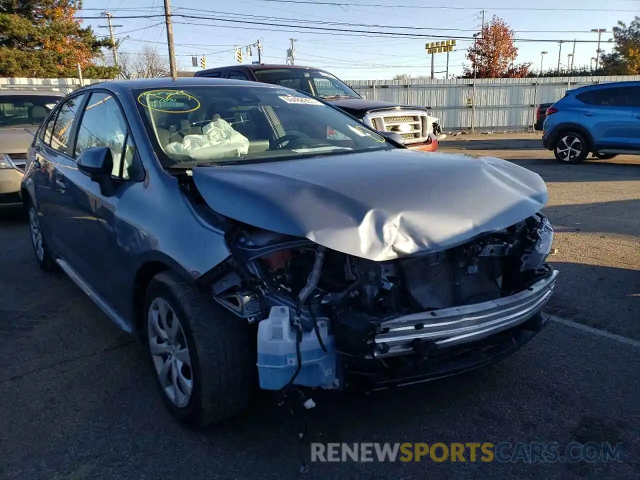 1 Photograph of a damaged car 5YFEPMAE8MP179581 TOYOTA COROLLA 2021