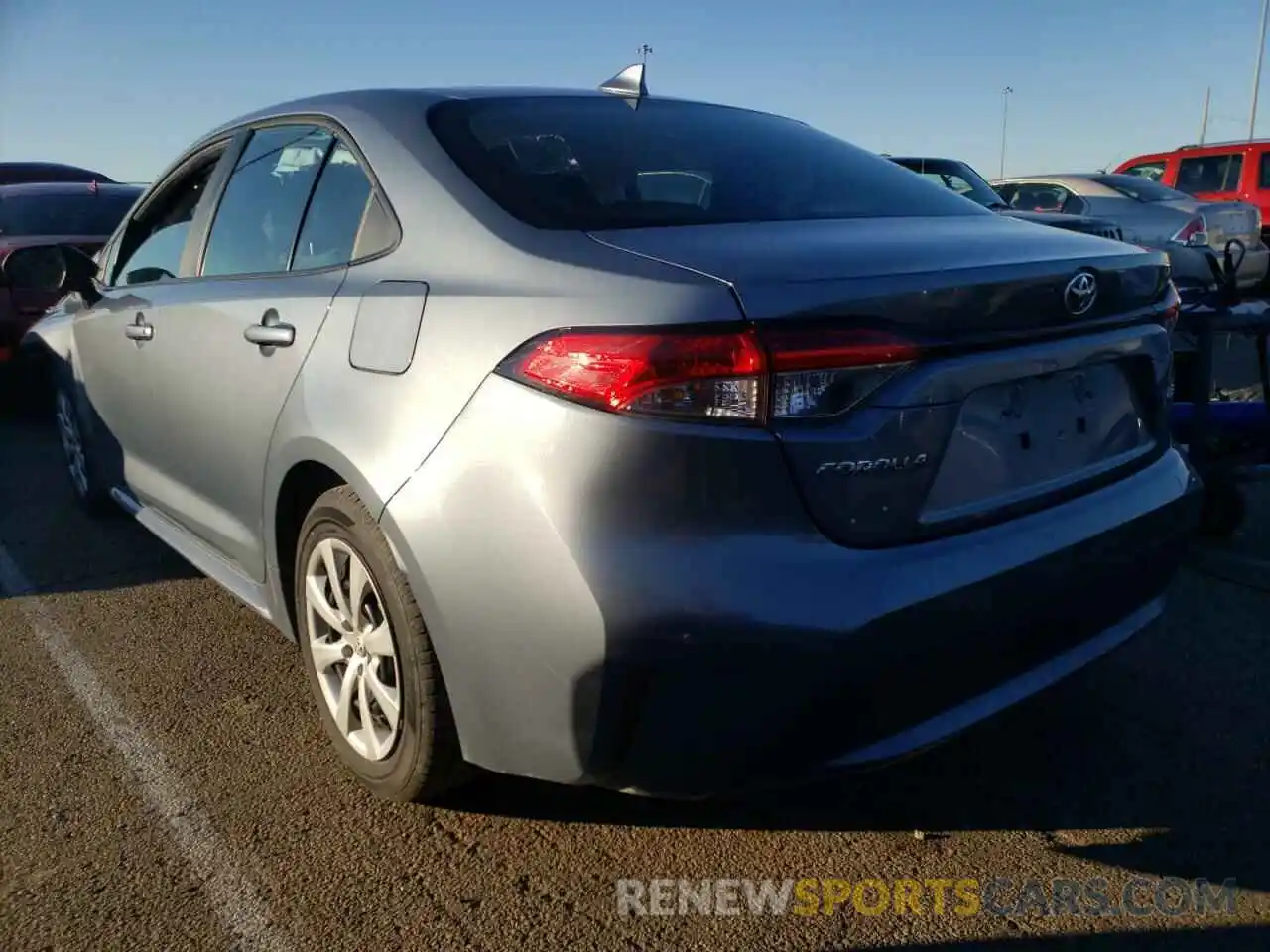 3 Photograph of a damaged car 5YFEPMAE8MP179581 TOYOTA COROLLA 2021