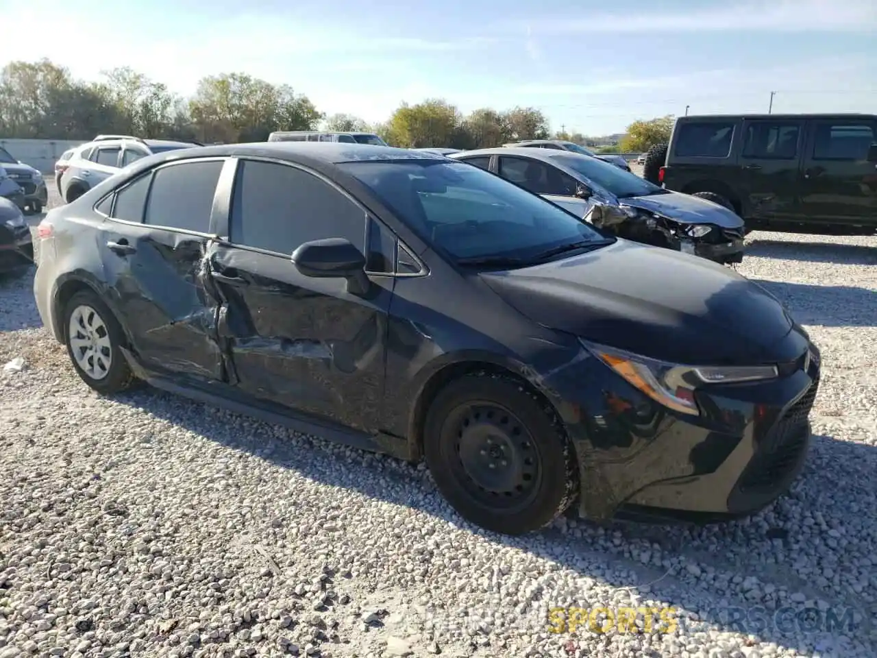 4 Photograph of a damaged car 5YFEPMAE8MP184859 TOYOTA COROLLA 2021