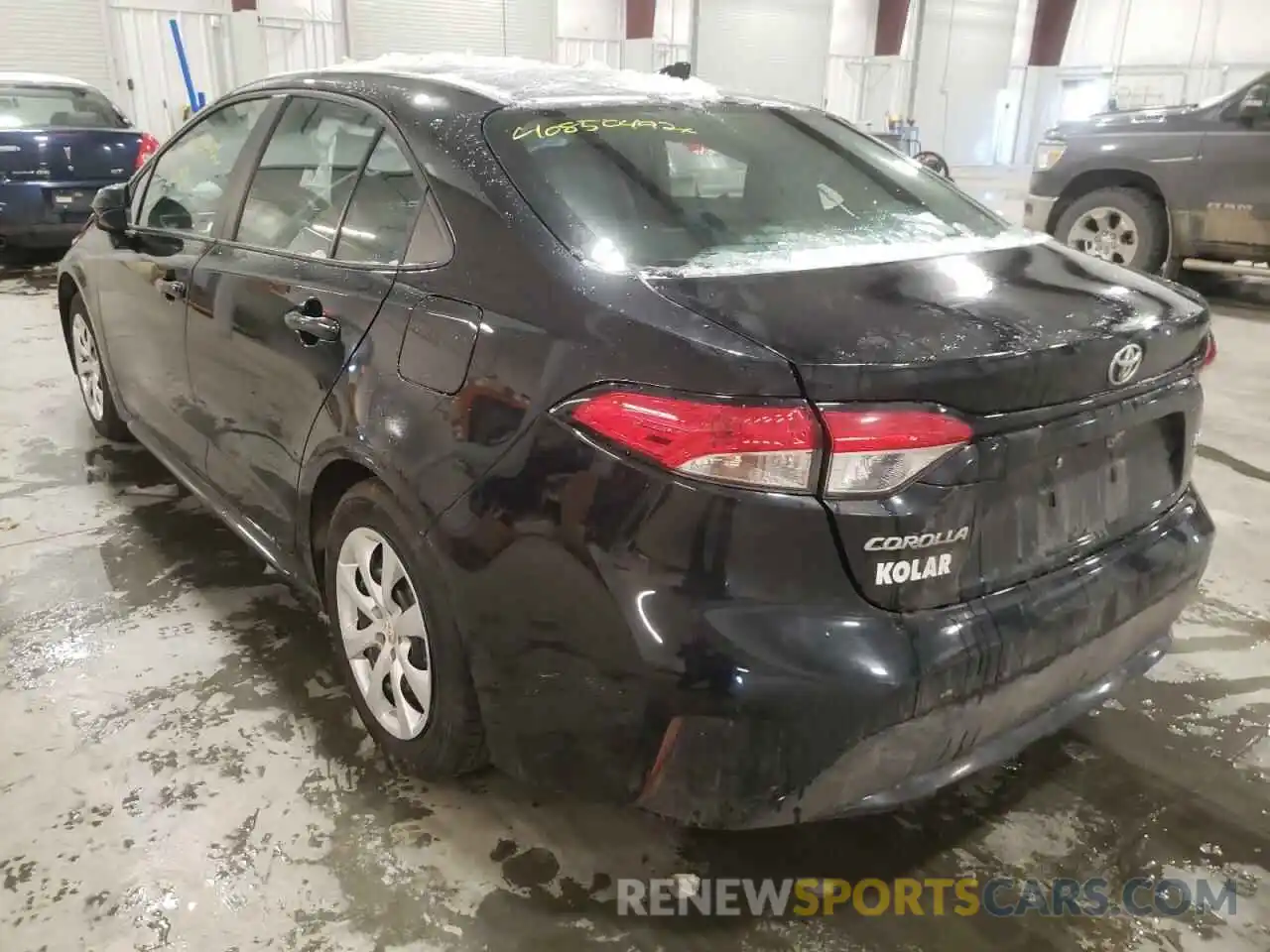 3 Photograph of a damaged car 5YFEPMAE8MP188149 TOYOTA COROLLA 2021