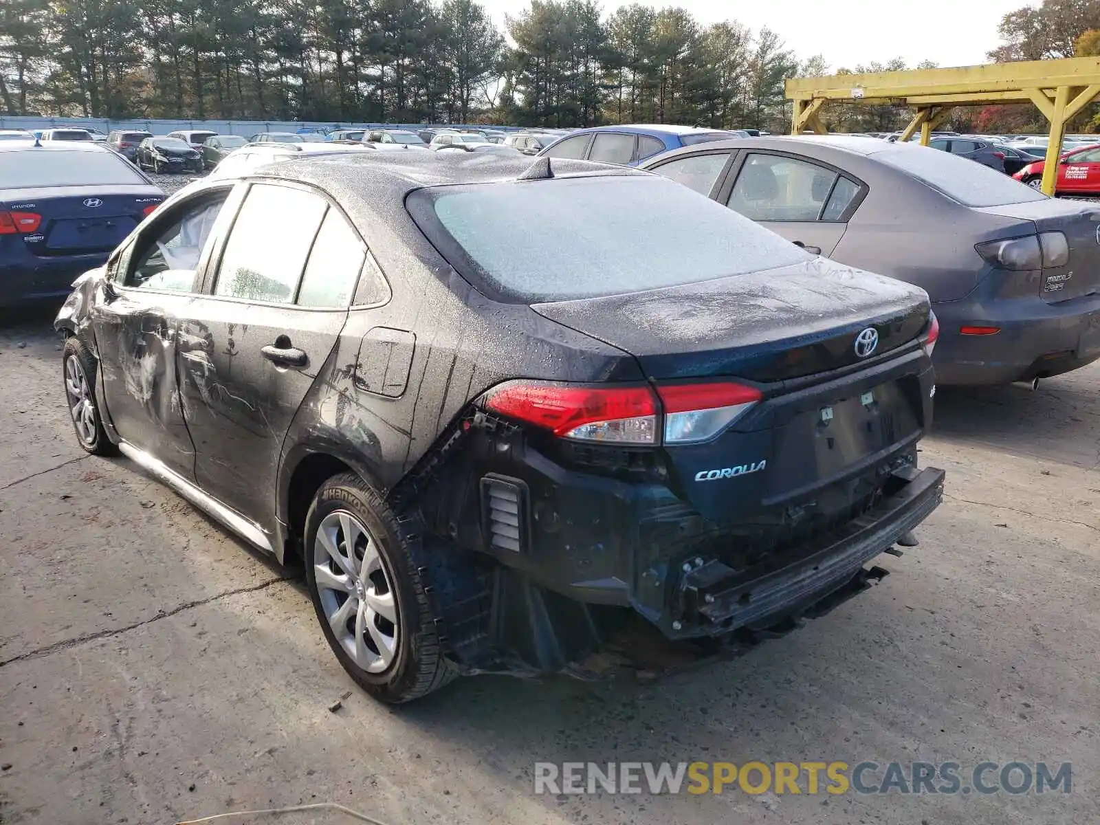 3 Photograph of a damaged car 5YFEPMAE8MP190144 TOYOTA COROLLA 2021