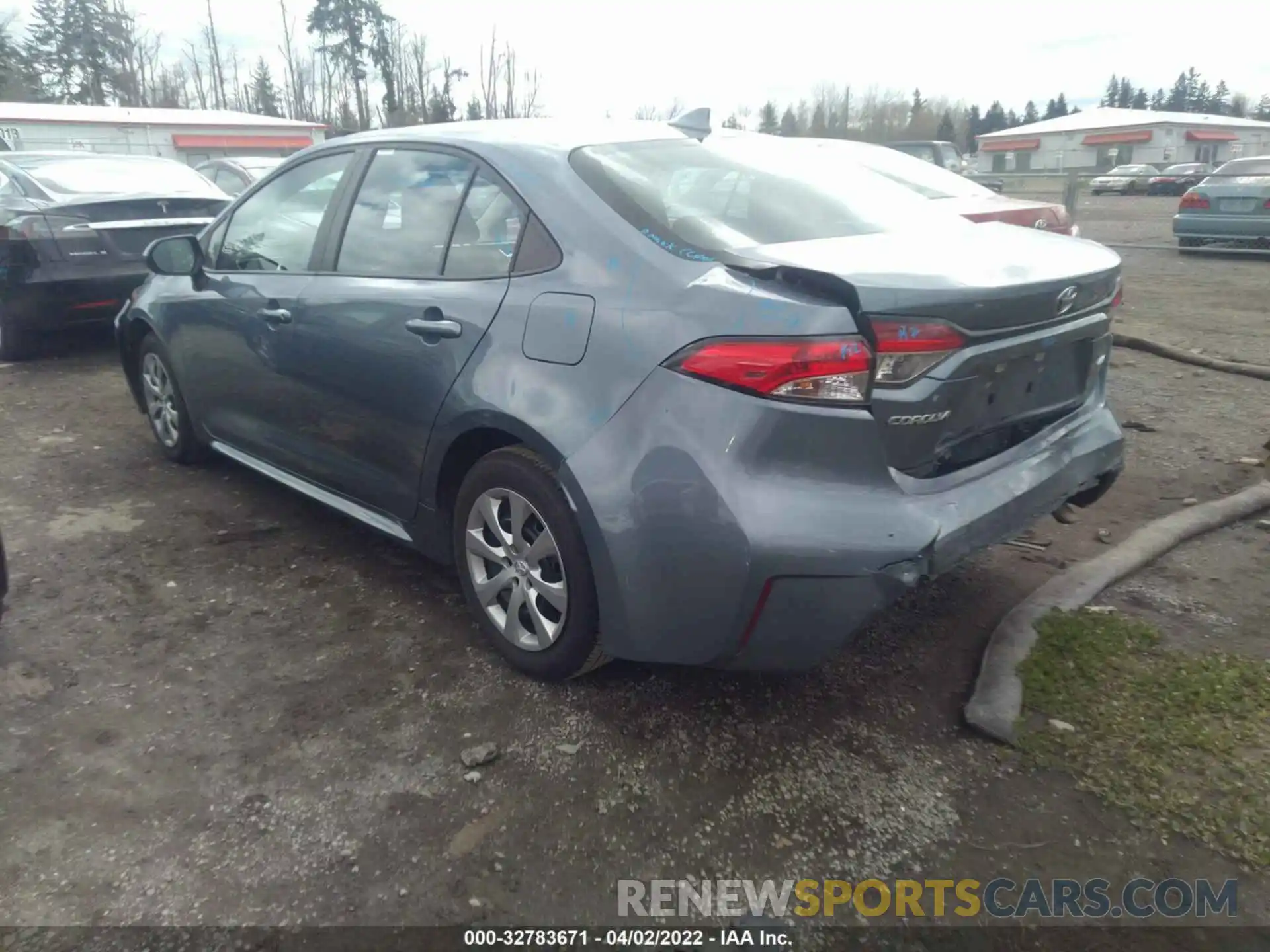 3 Photograph of a damaged car 5YFEPMAE8MP190354 TOYOTA COROLLA 2021