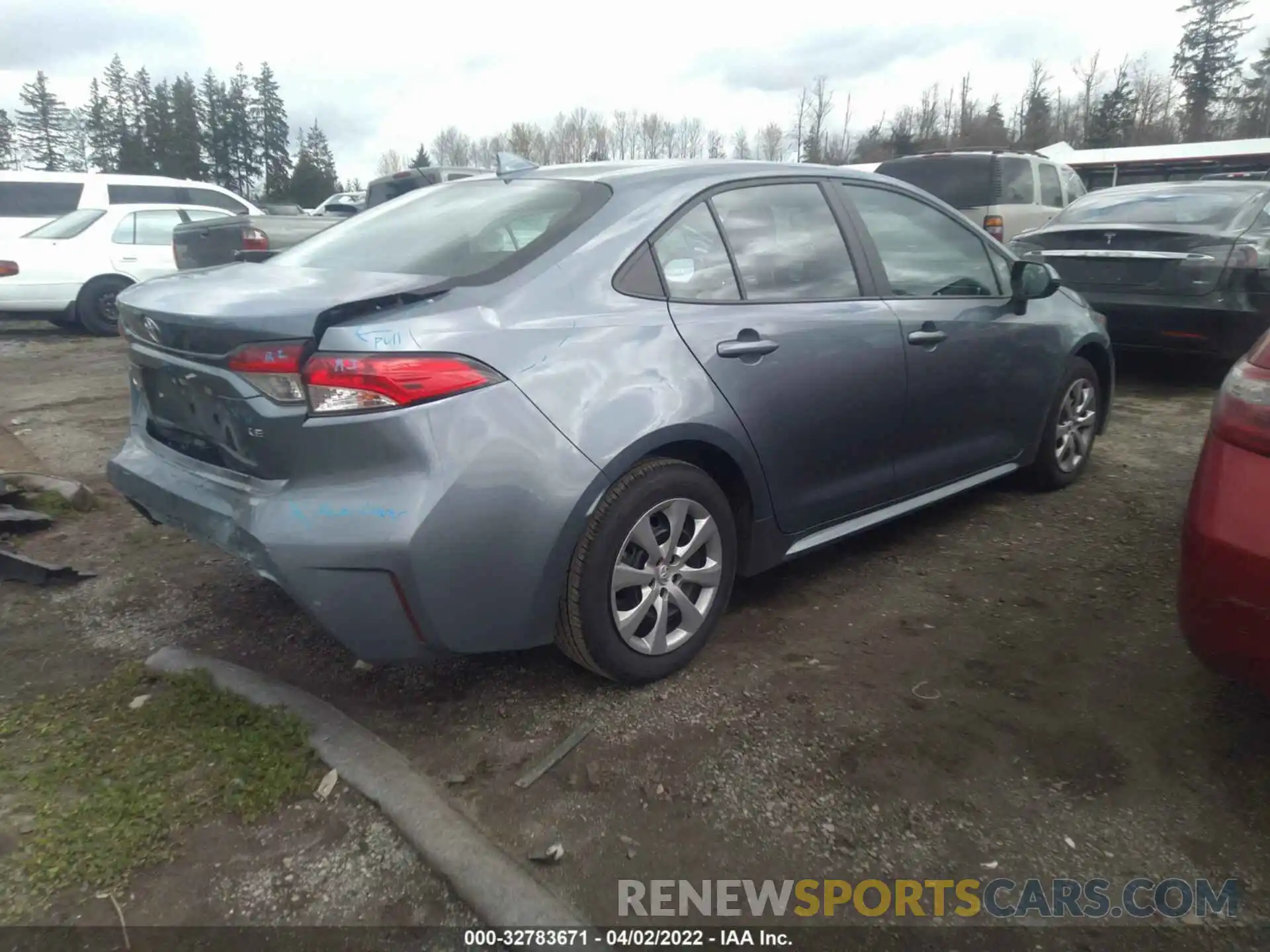 4 Photograph of a damaged car 5YFEPMAE8MP190354 TOYOTA COROLLA 2021