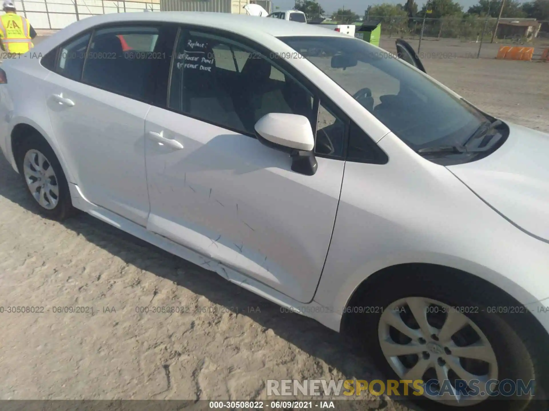 6 Photograph of a damaged car 5YFEPMAE8MP190774 TOYOTA COROLLA 2021