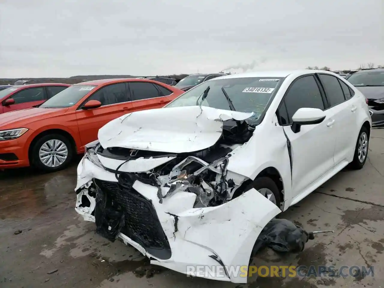 2 Photograph of a damaged car 5YFEPMAE8MP191875 TOYOTA COROLLA 2021