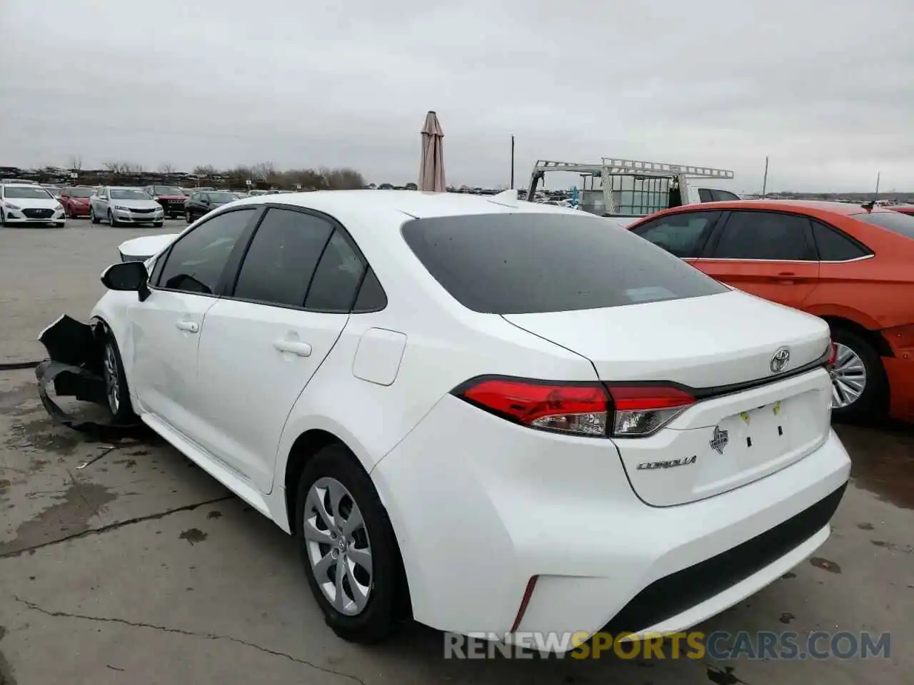 3 Photograph of a damaged car 5YFEPMAE8MP191875 TOYOTA COROLLA 2021