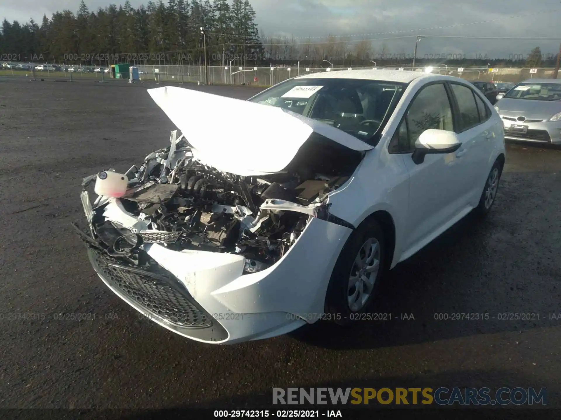 2 Photograph of a damaged car 5YFEPMAE8MP192492 TOYOTA COROLLA 2021