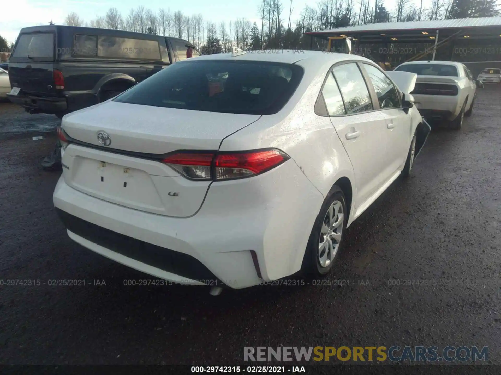 4 Photograph of a damaged car 5YFEPMAE8MP192492 TOYOTA COROLLA 2021