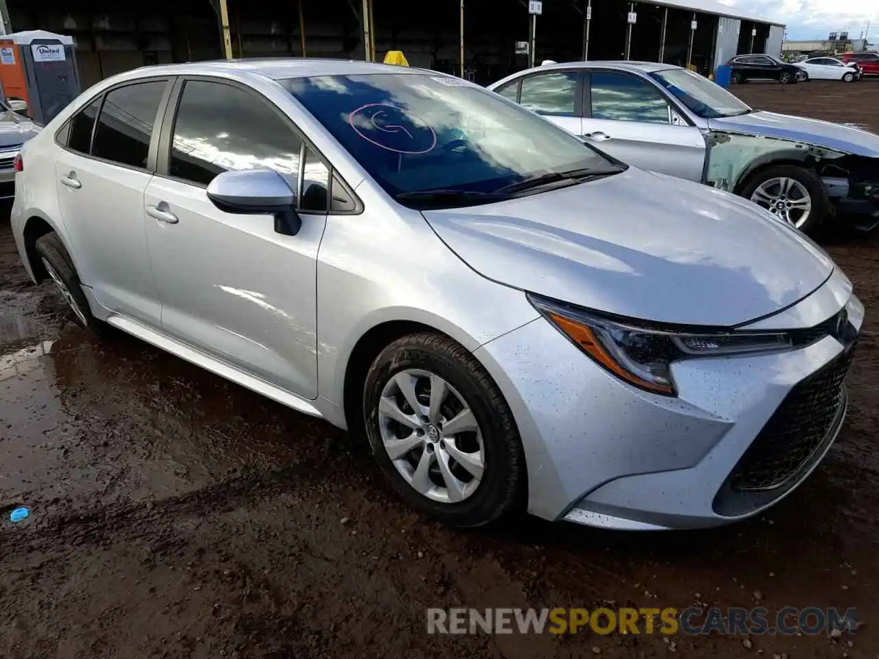 1 Photograph of a damaged car 5YFEPMAE8MP194257 TOYOTA COROLLA 2021