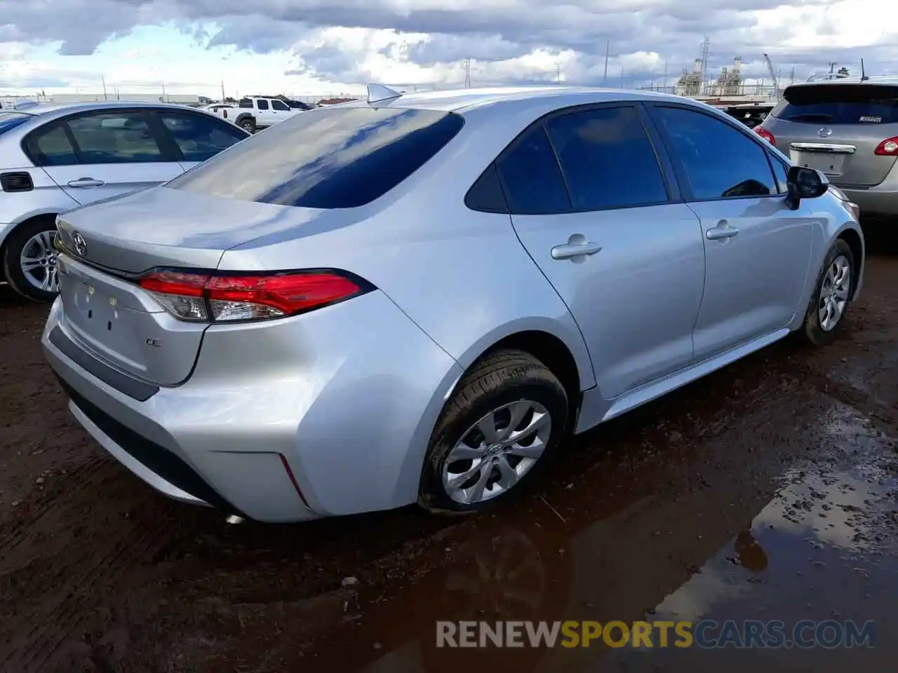 4 Photograph of a damaged car 5YFEPMAE8MP194257 TOYOTA COROLLA 2021