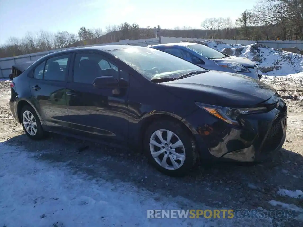 4 Photograph of a damaged car 5YFEPMAE8MP194937 TOYOTA COROLLA 2021