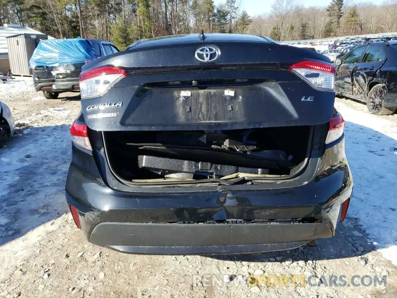 6 Photograph of a damaged car 5YFEPMAE8MP194937 TOYOTA COROLLA 2021