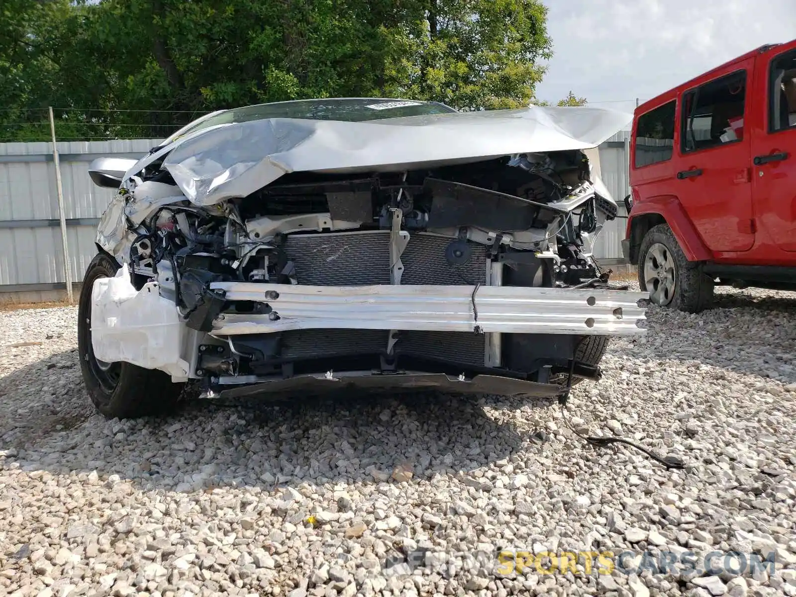 9 Photograph of a damaged car 5YFEPMAE8MP197465 TOYOTA COROLLA 2021