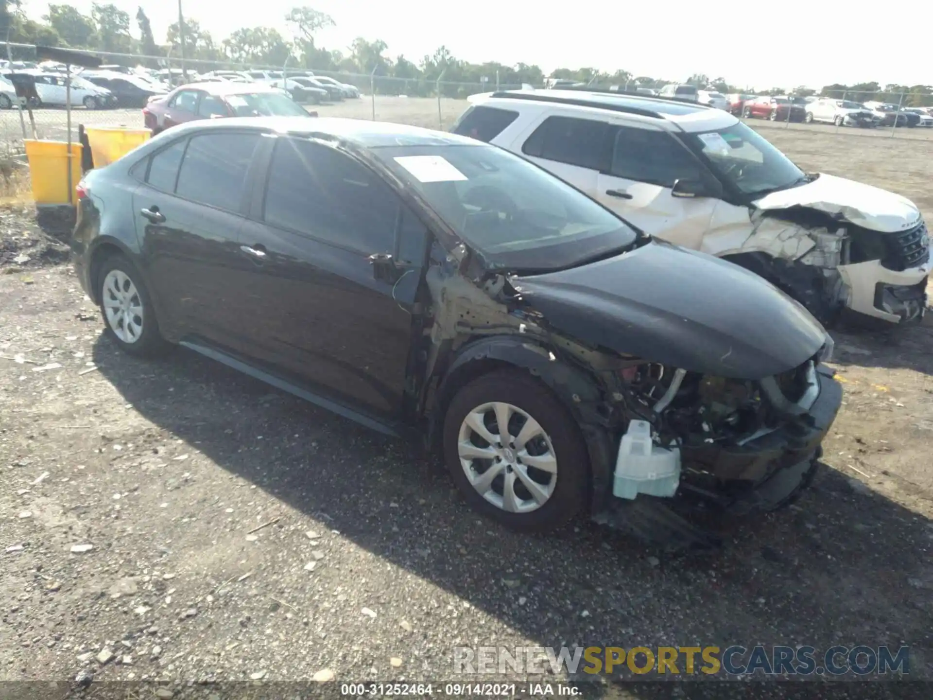 1 Photograph of a damaged car 5YFEPMAE8MP199037 TOYOTA COROLLA 2021