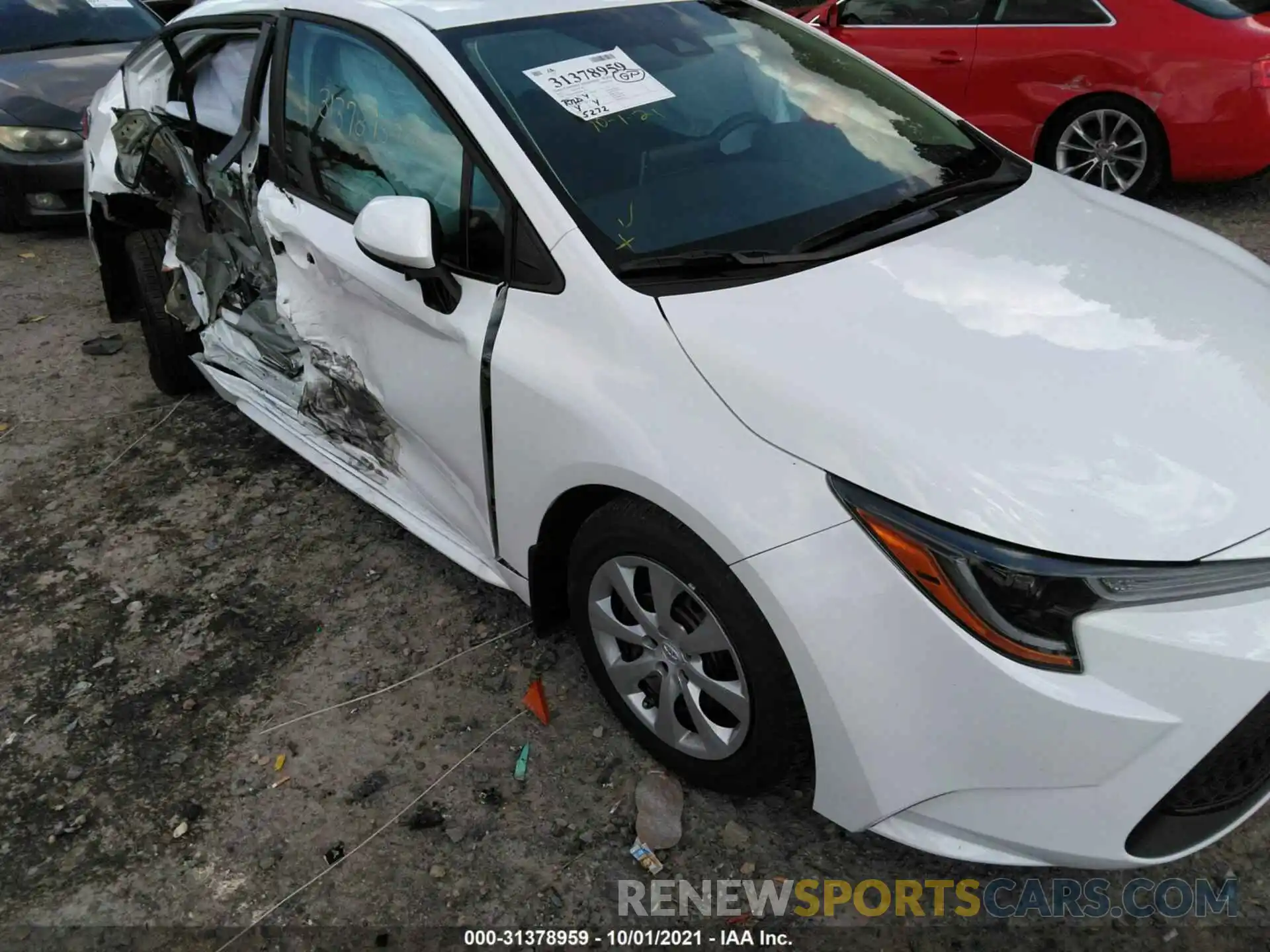 1 Photograph of a damaged car 5YFEPMAE8MP201952 TOYOTA COROLLA 2021