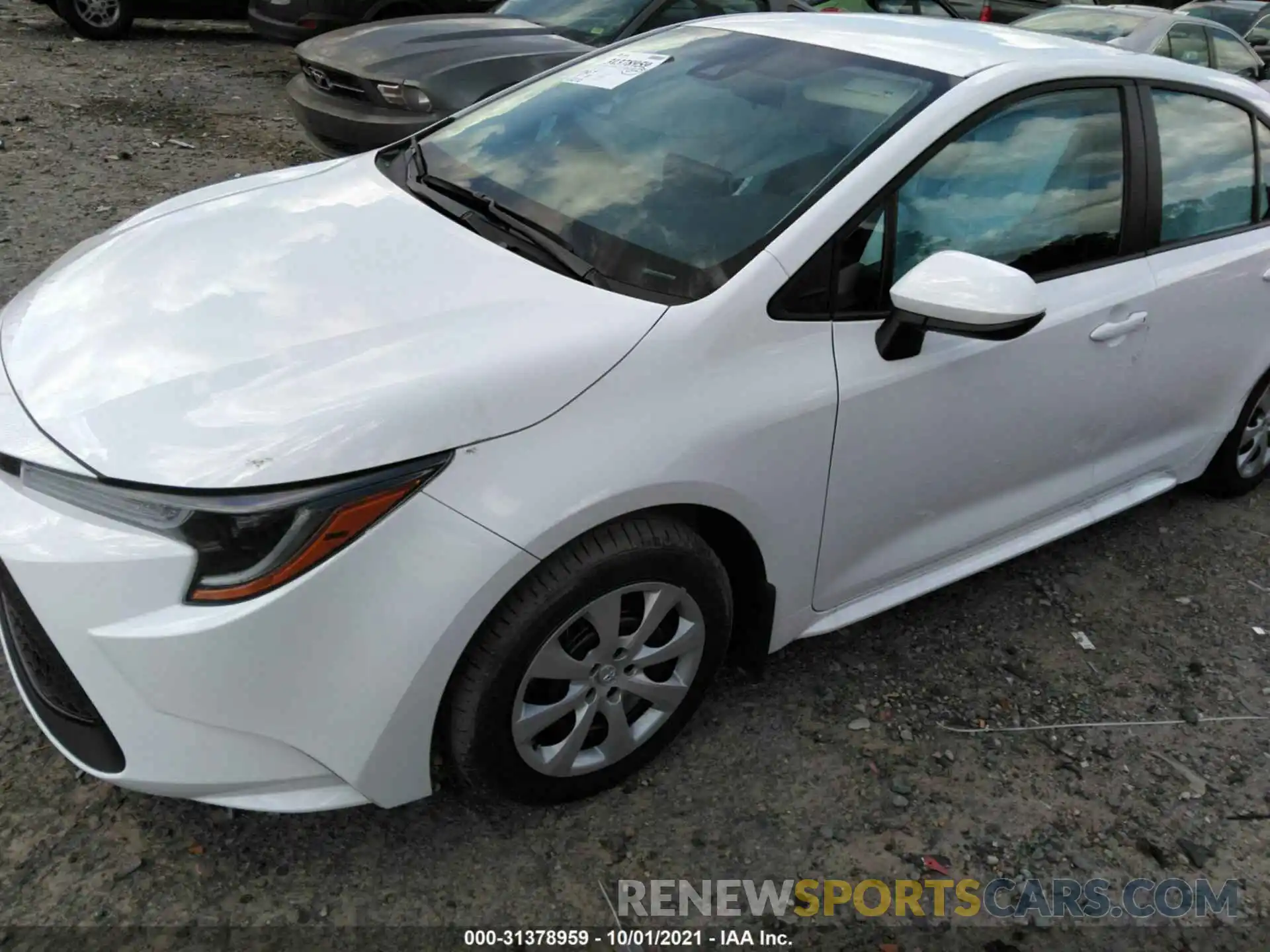 2 Photograph of a damaged car 5YFEPMAE8MP201952 TOYOTA COROLLA 2021