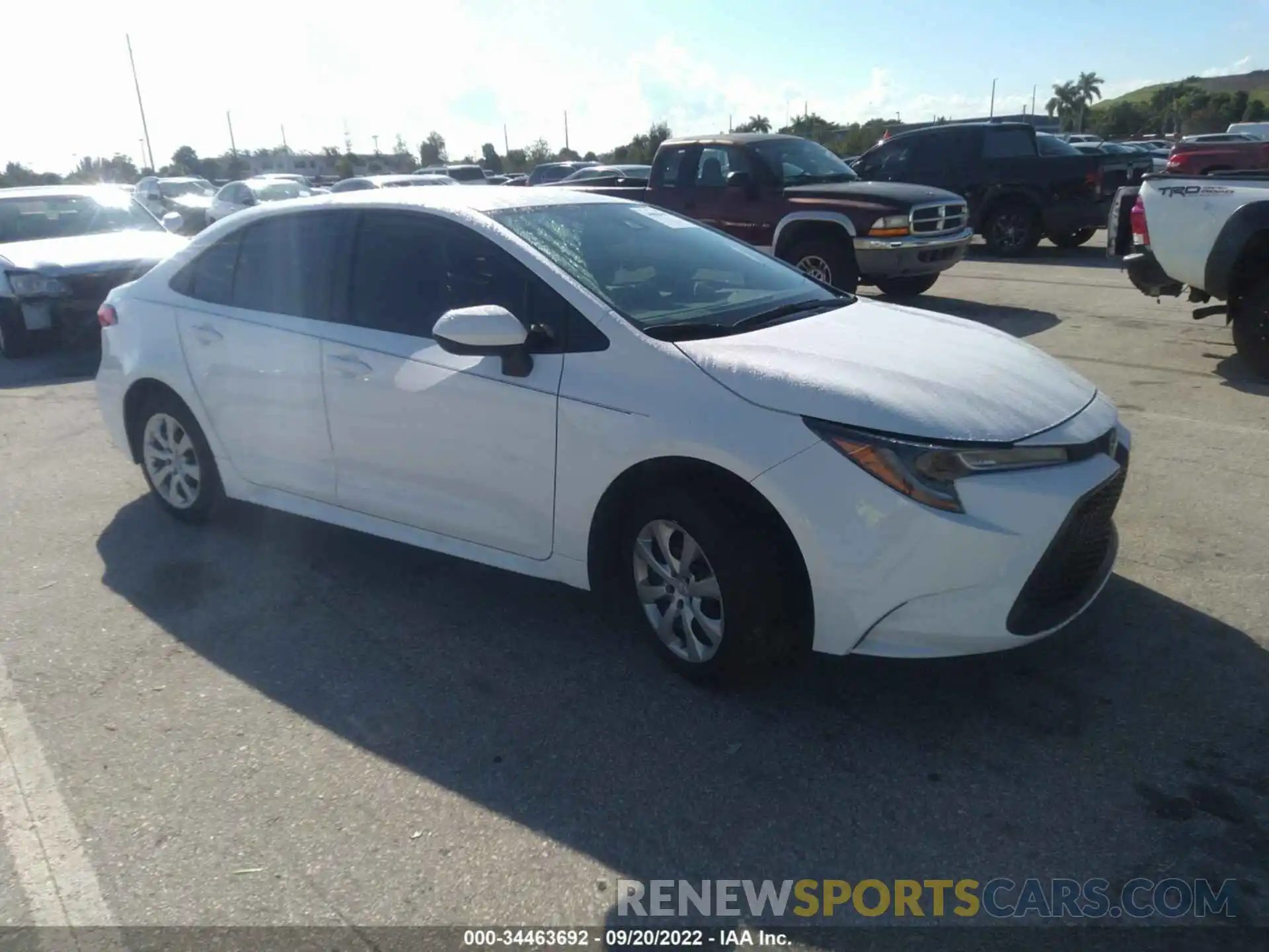 1 Photograph of a damaged car 5YFEPMAE8MP202664 TOYOTA COROLLA 2021