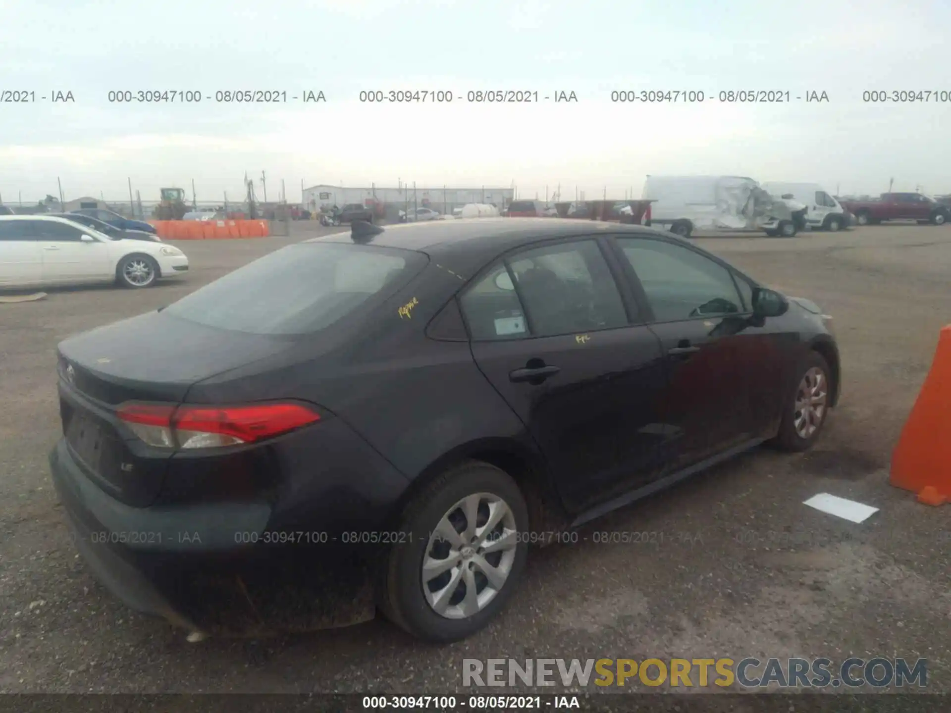 4 Photograph of a damaged car 5YFEPMAE8MP203460 TOYOTA COROLLA 2021