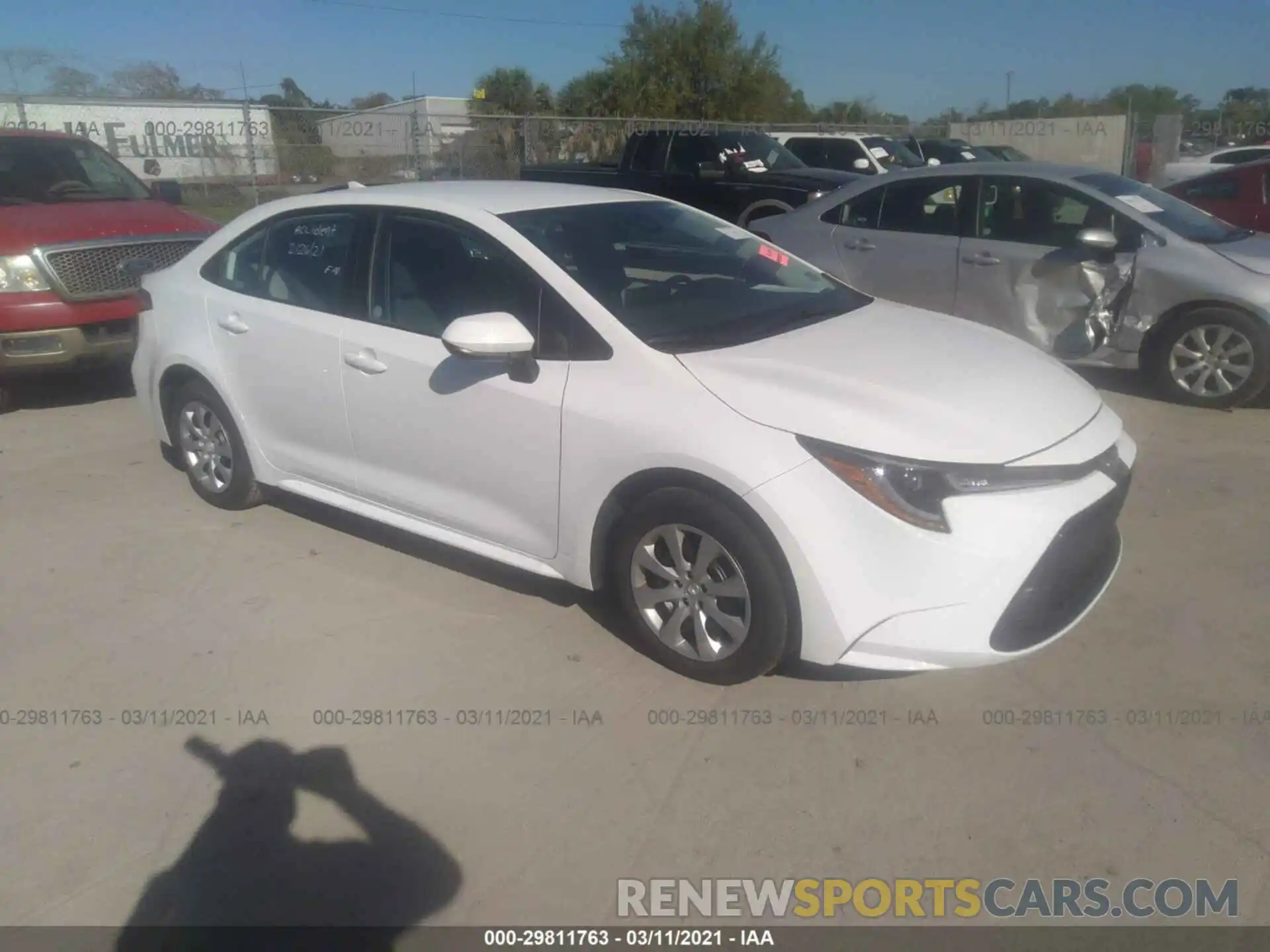 1 Photograph of a damaged car 5YFEPMAE8MP205404 TOYOTA COROLLA 2021