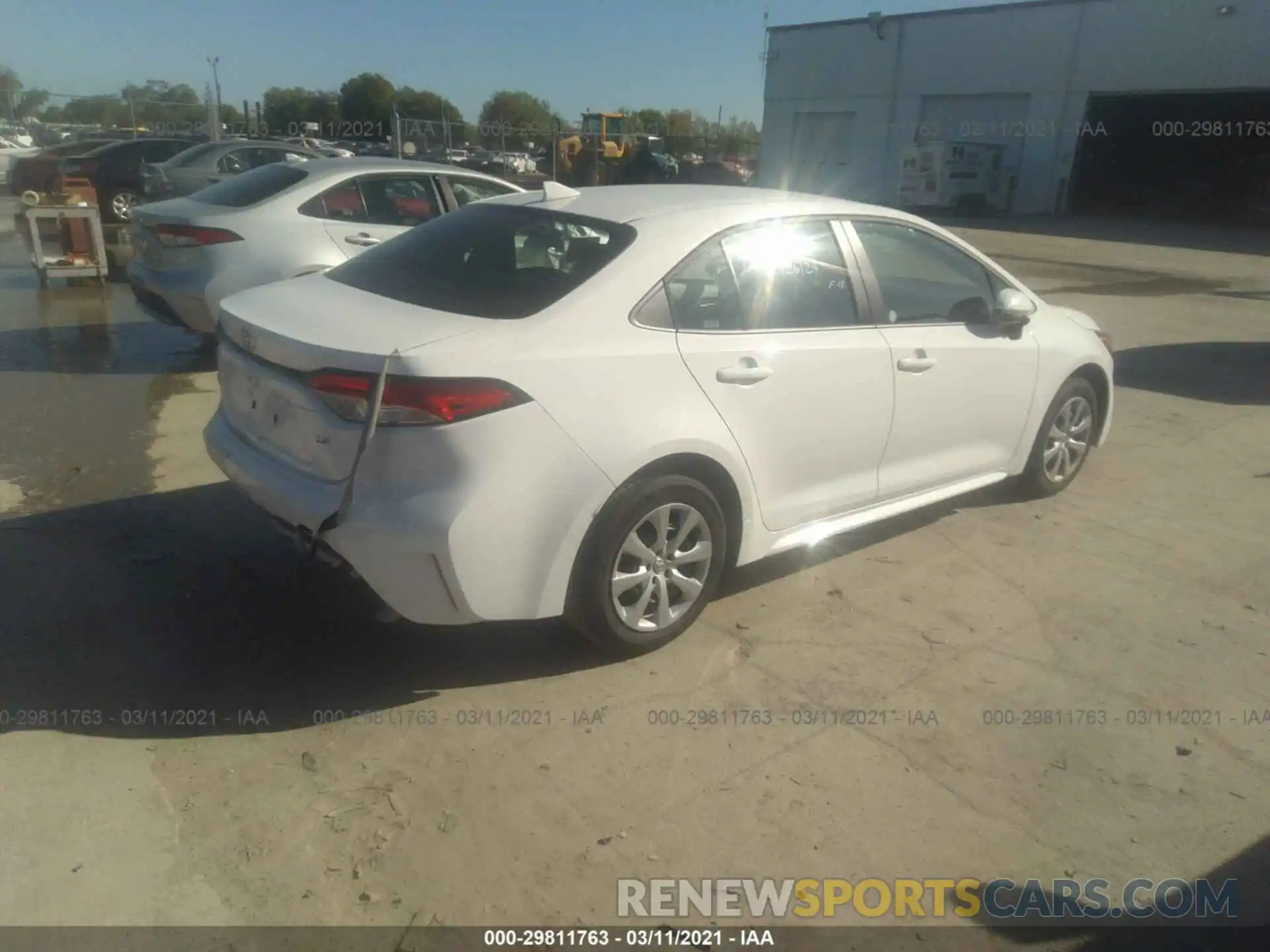 4 Photograph of a damaged car 5YFEPMAE8MP205404 TOYOTA COROLLA 2021