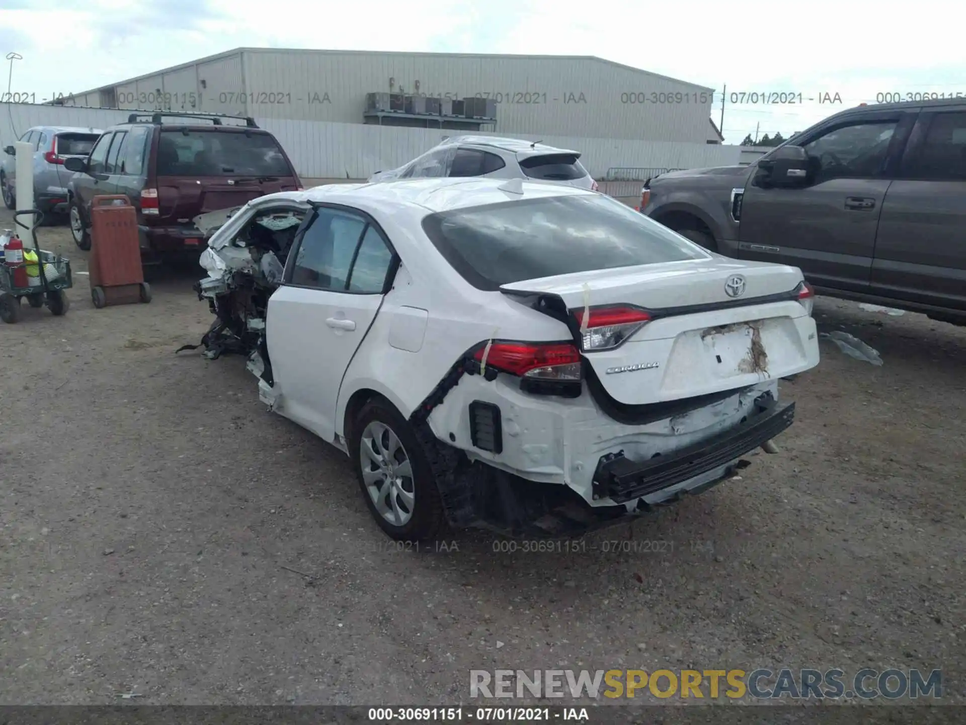 3 Photograph of a damaged car 5YFEPMAE8MP205709 TOYOTA COROLLA 2021