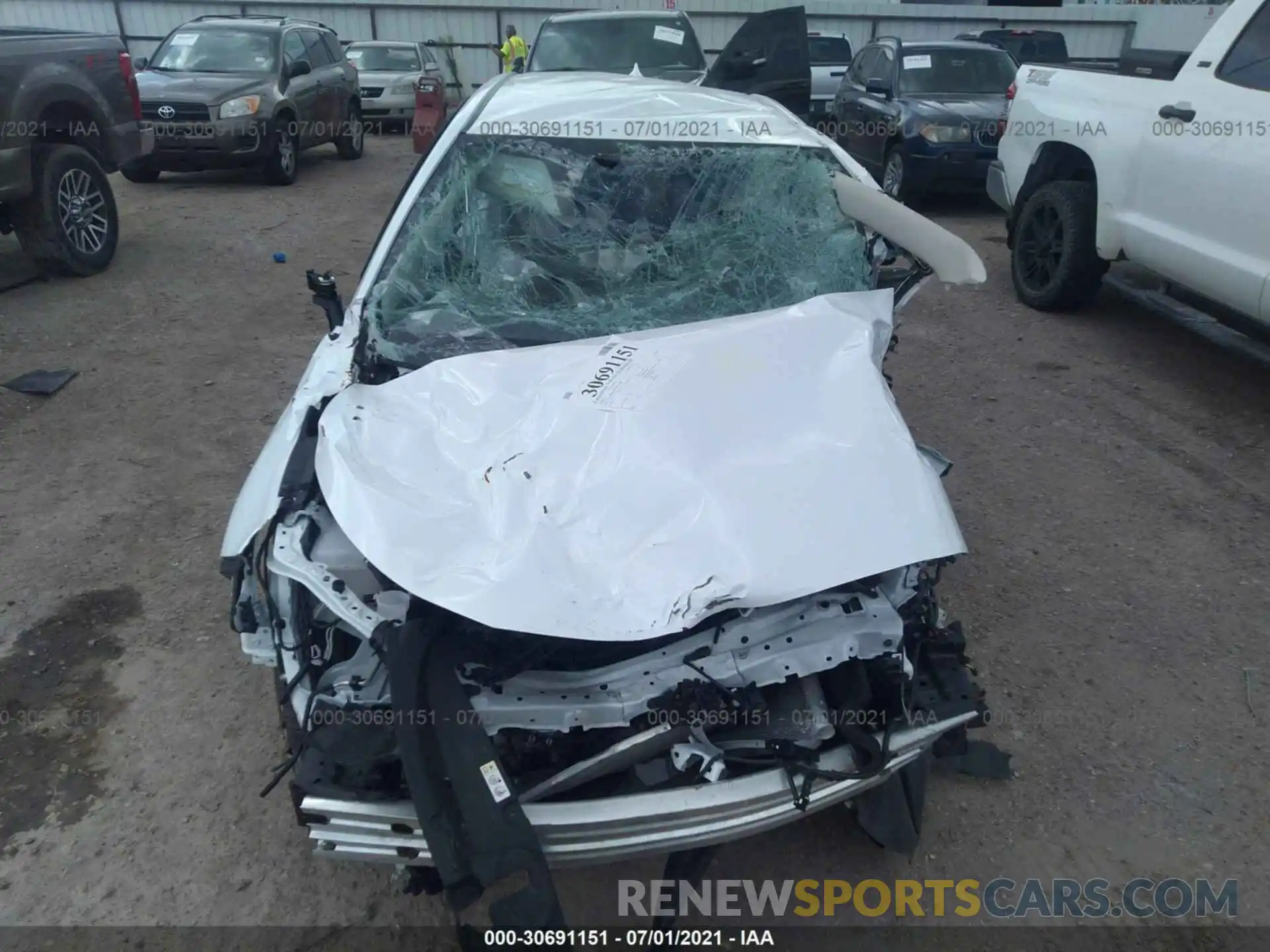 6 Photograph of a damaged car 5YFEPMAE8MP205709 TOYOTA COROLLA 2021