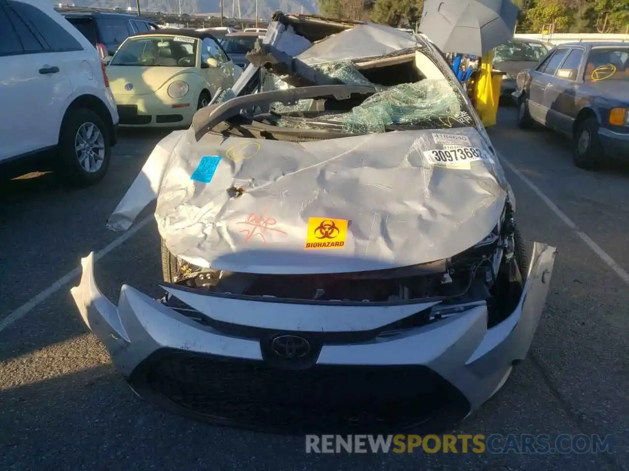 9 Photograph of a damaged car 5YFEPMAE8MP210005 TOYOTA COROLLA 2021