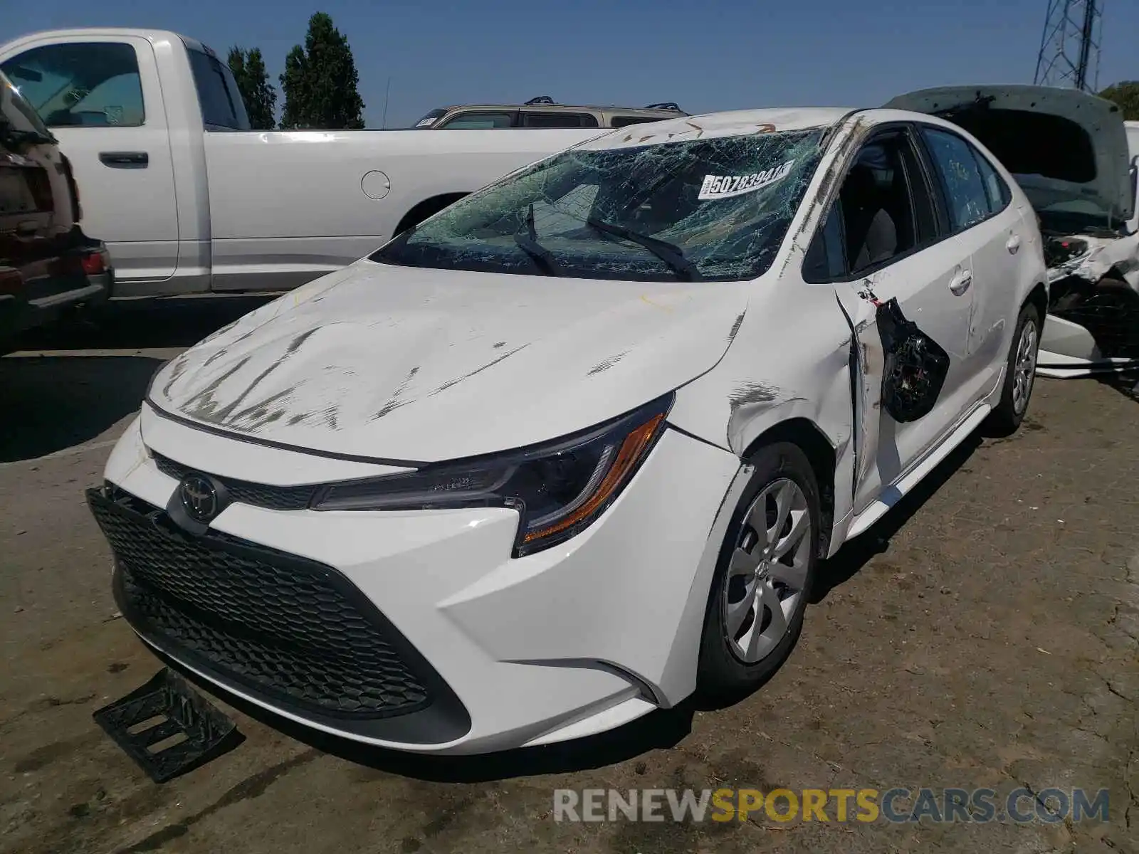 2 Photograph of a damaged car 5YFEPMAE8MP210506 TOYOTA COROLLA 2021