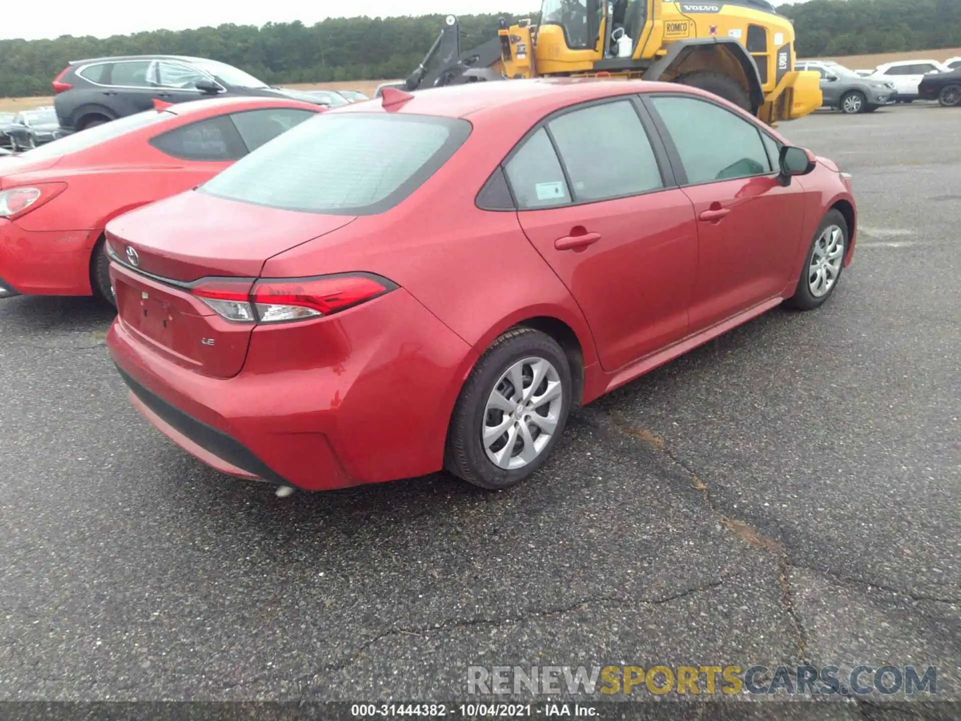 4 Photograph of a damaged car 5YFEPMAE8MP211686 TOYOTA COROLLA 2021