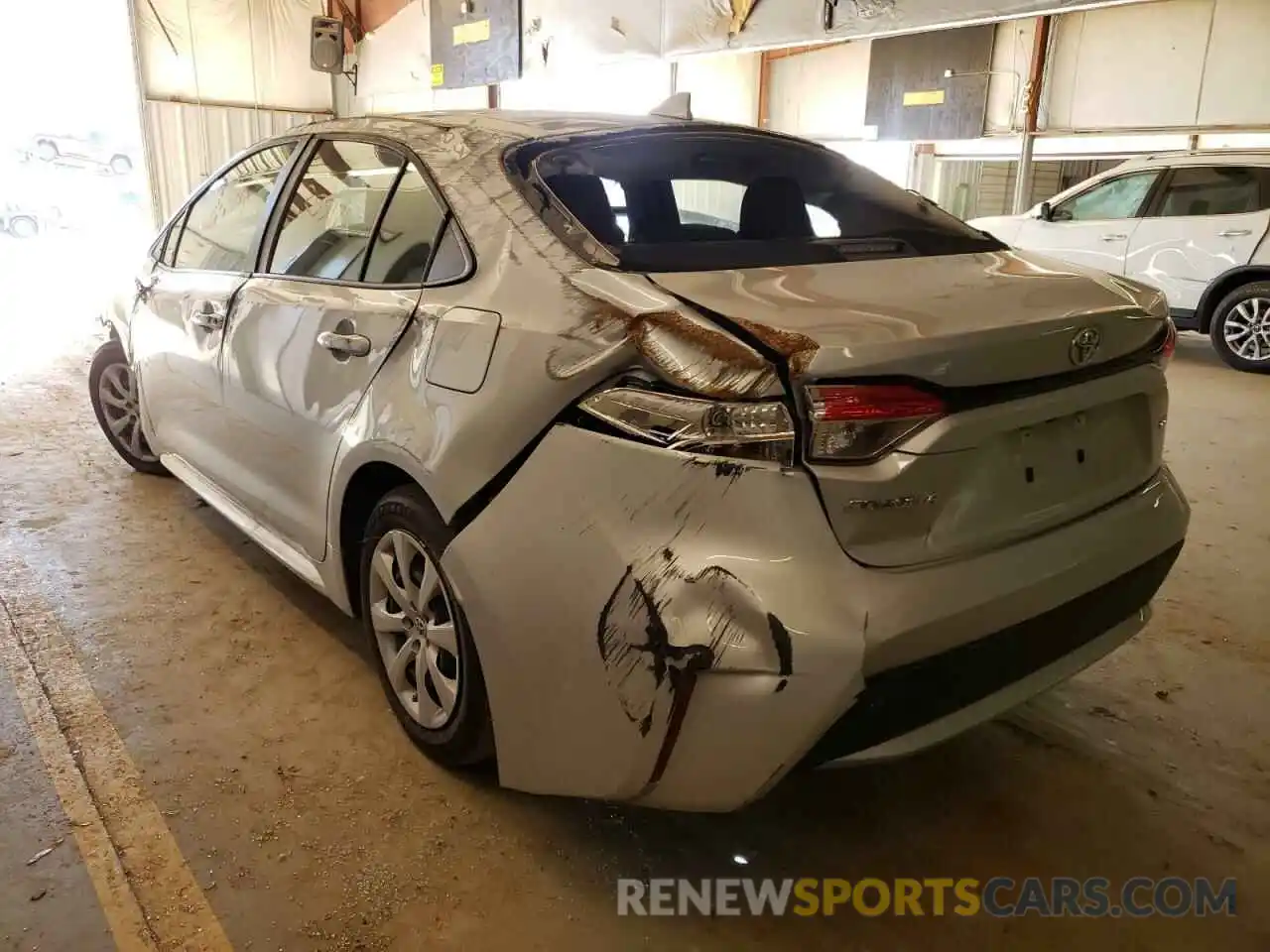 3 Photograph of a damaged car 5YFEPMAE8MP211932 TOYOTA COROLLA 2021