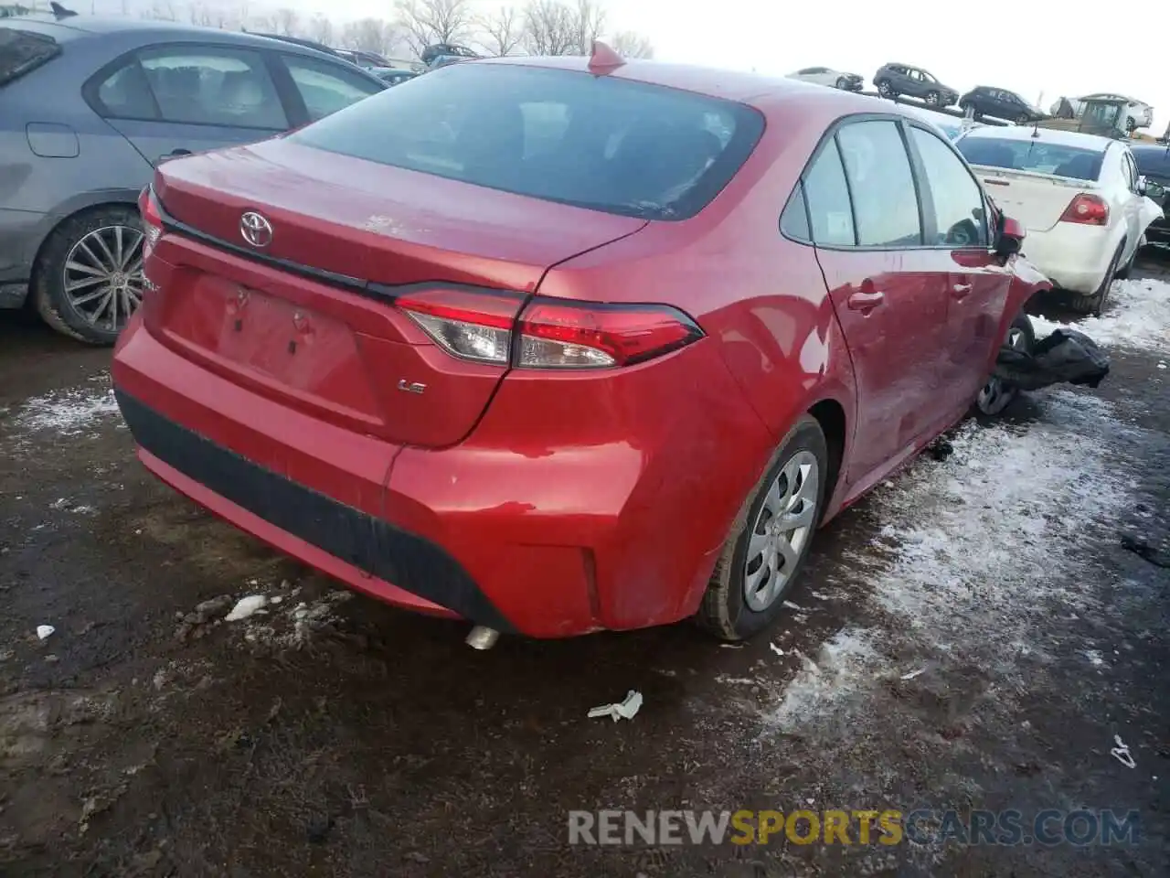 4 Photograph of a damaged car 5YFEPMAE8MP212224 TOYOTA COROLLA 2021