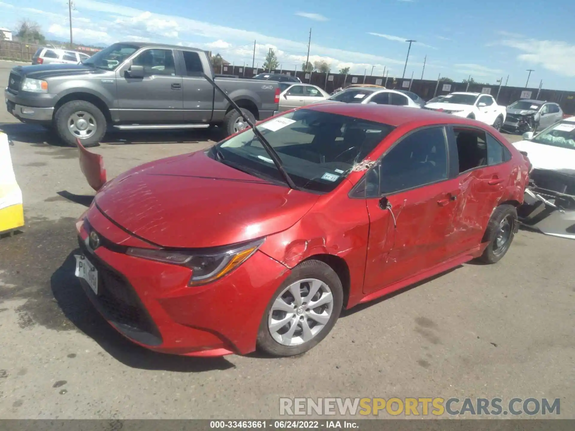 2 Photograph of a damaged car 5YFEPMAE8MP213700 TOYOTA COROLLA 2021