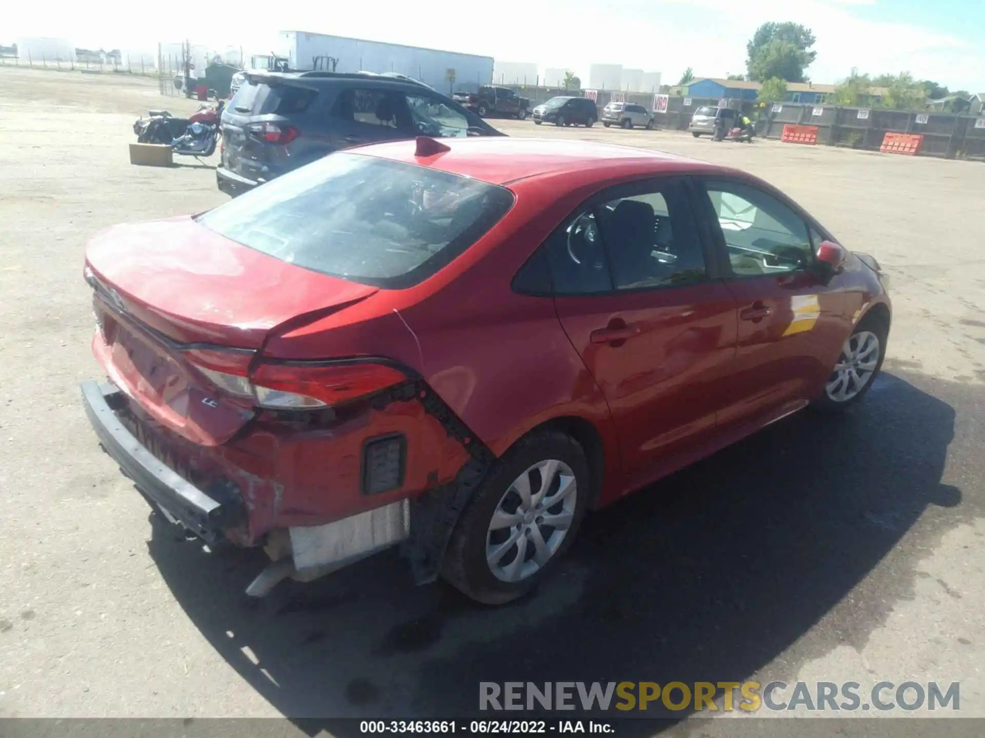 4 Photograph of a damaged car 5YFEPMAE8MP213700 TOYOTA COROLLA 2021