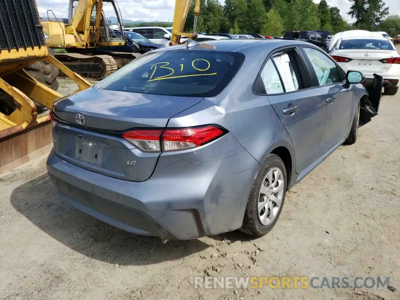 4 Photograph of a damaged car 5YFEPMAE8MP213891 TOYOTA COROLLA 2021