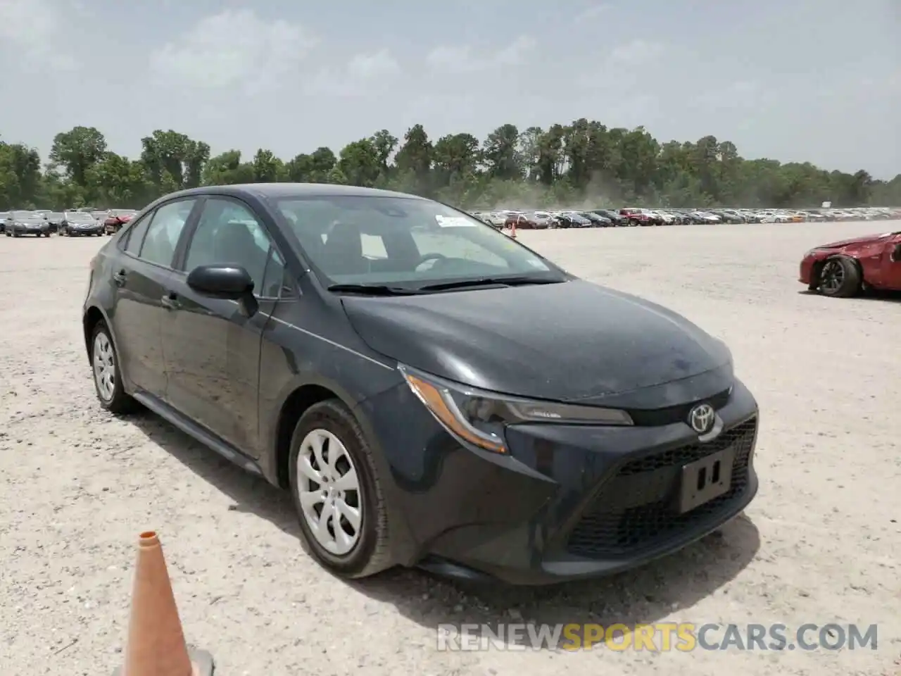 1 Photograph of a damaged car 5YFEPMAE8MP214684 TOYOTA COROLLA 2021