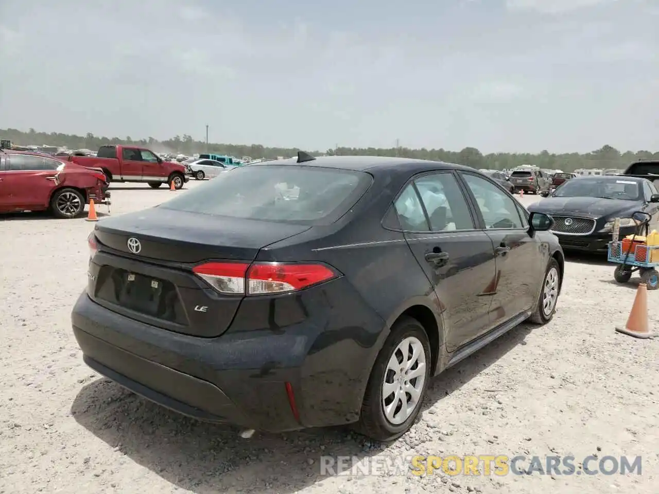 4 Photograph of a damaged car 5YFEPMAE8MP214684 TOYOTA COROLLA 2021