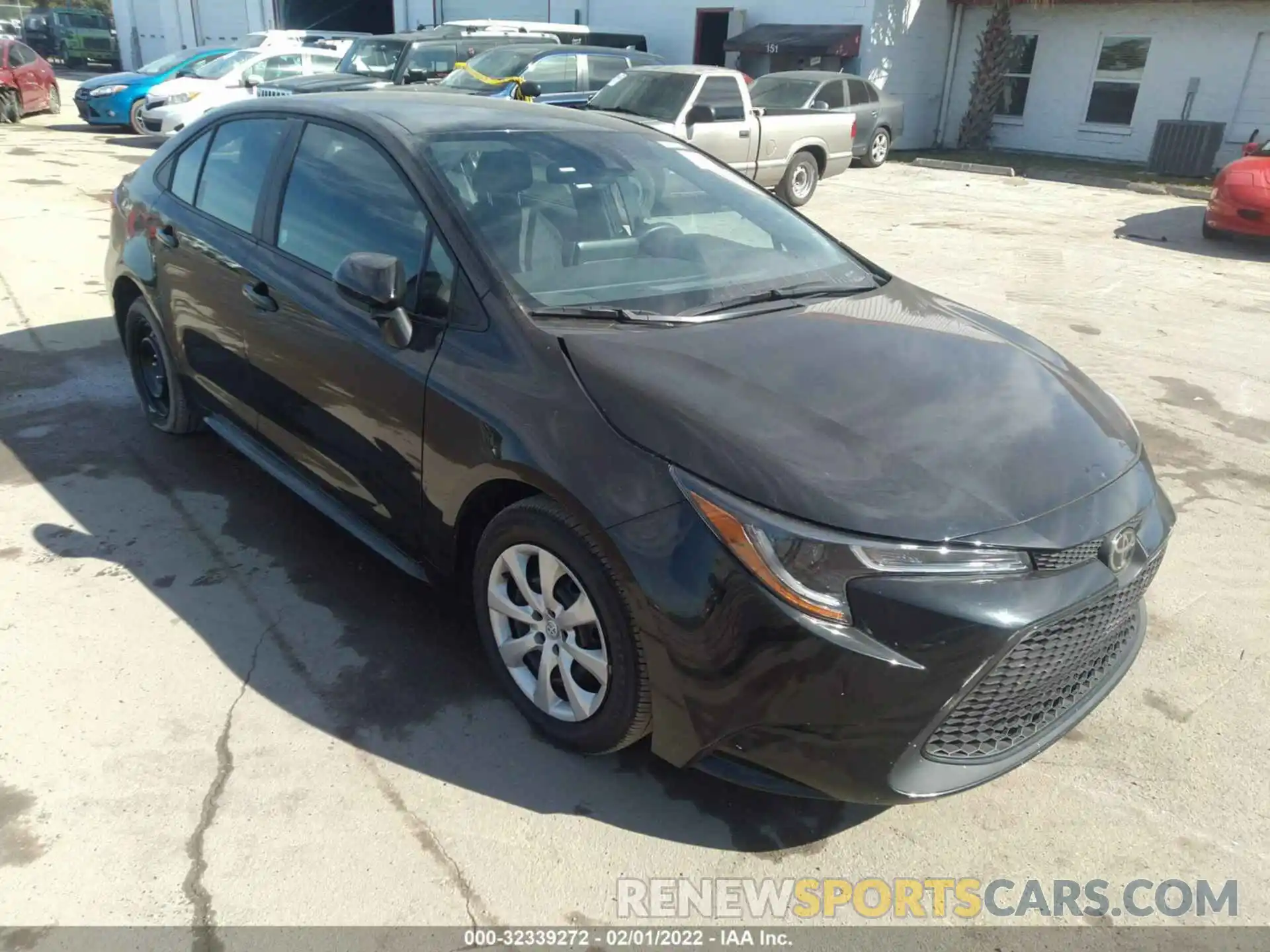 1 Photograph of a damaged car 5YFEPMAE8MP216161 TOYOTA COROLLA 2021