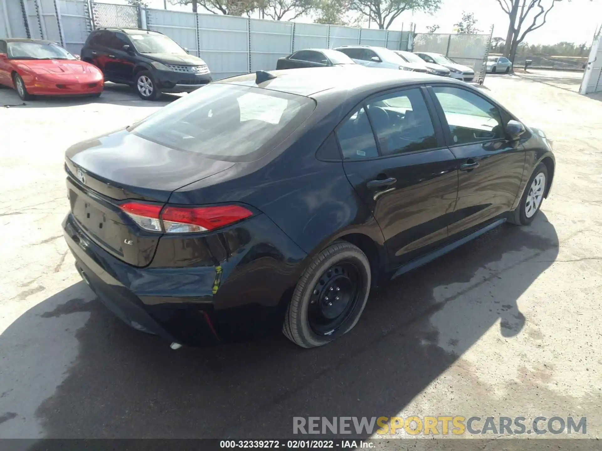 4 Photograph of a damaged car 5YFEPMAE8MP216161 TOYOTA COROLLA 2021