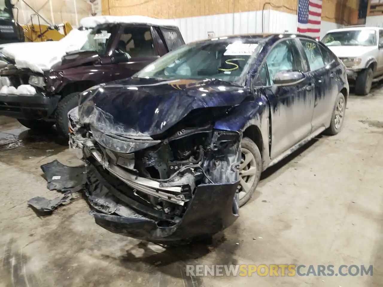 2 Photograph of a damaged car 5YFEPMAE8MP216371 TOYOTA COROLLA 2021