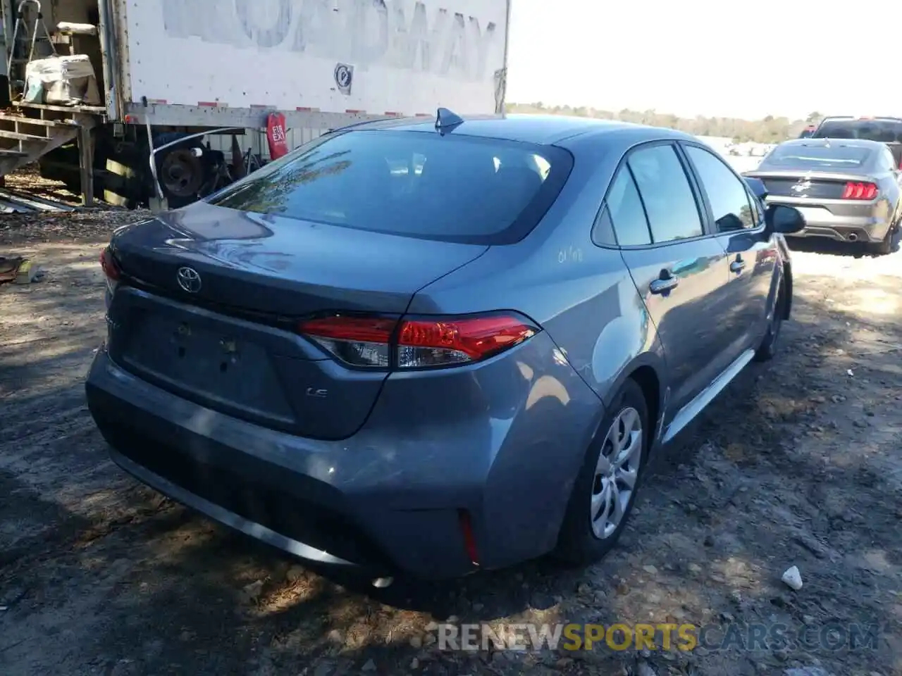 4 Photograph of a damaged car 5YFEPMAE8MP218279 TOYOTA COROLLA 2021