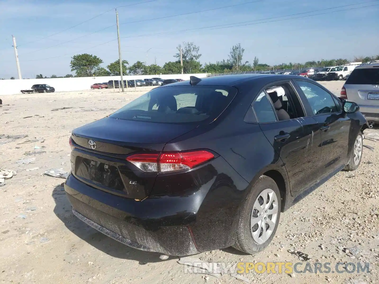 4 Photograph of a damaged car 5YFEPMAE8MP218413 TOYOTA COROLLA 2021