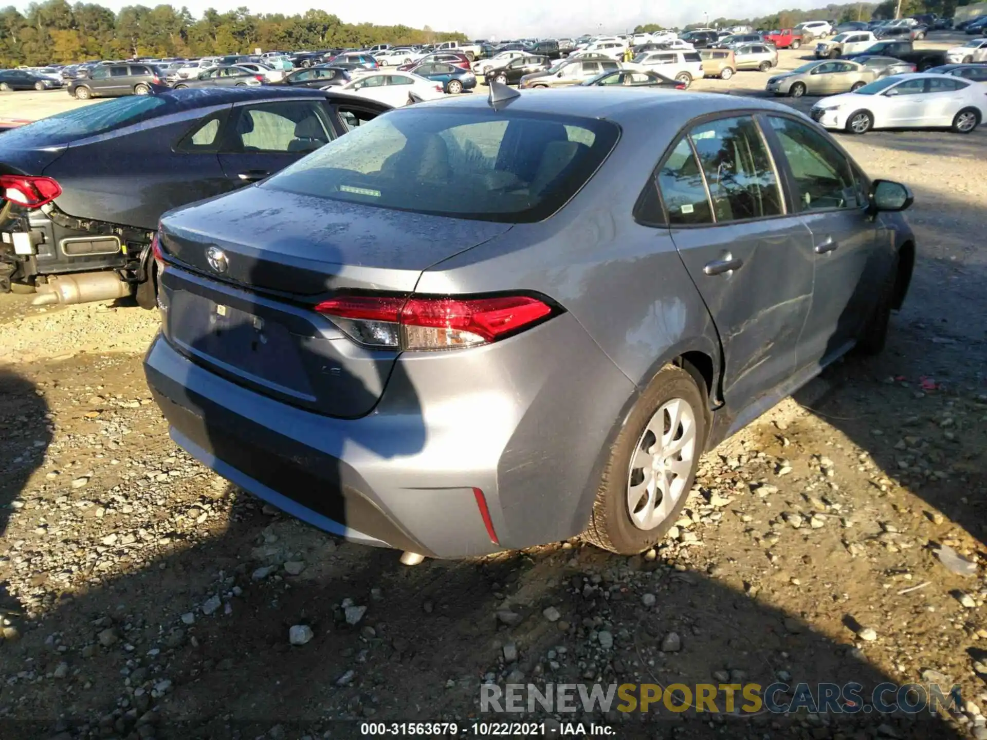 4 Photograph of a damaged car 5YFEPMAE8MP218802 TOYOTA COROLLA 2021