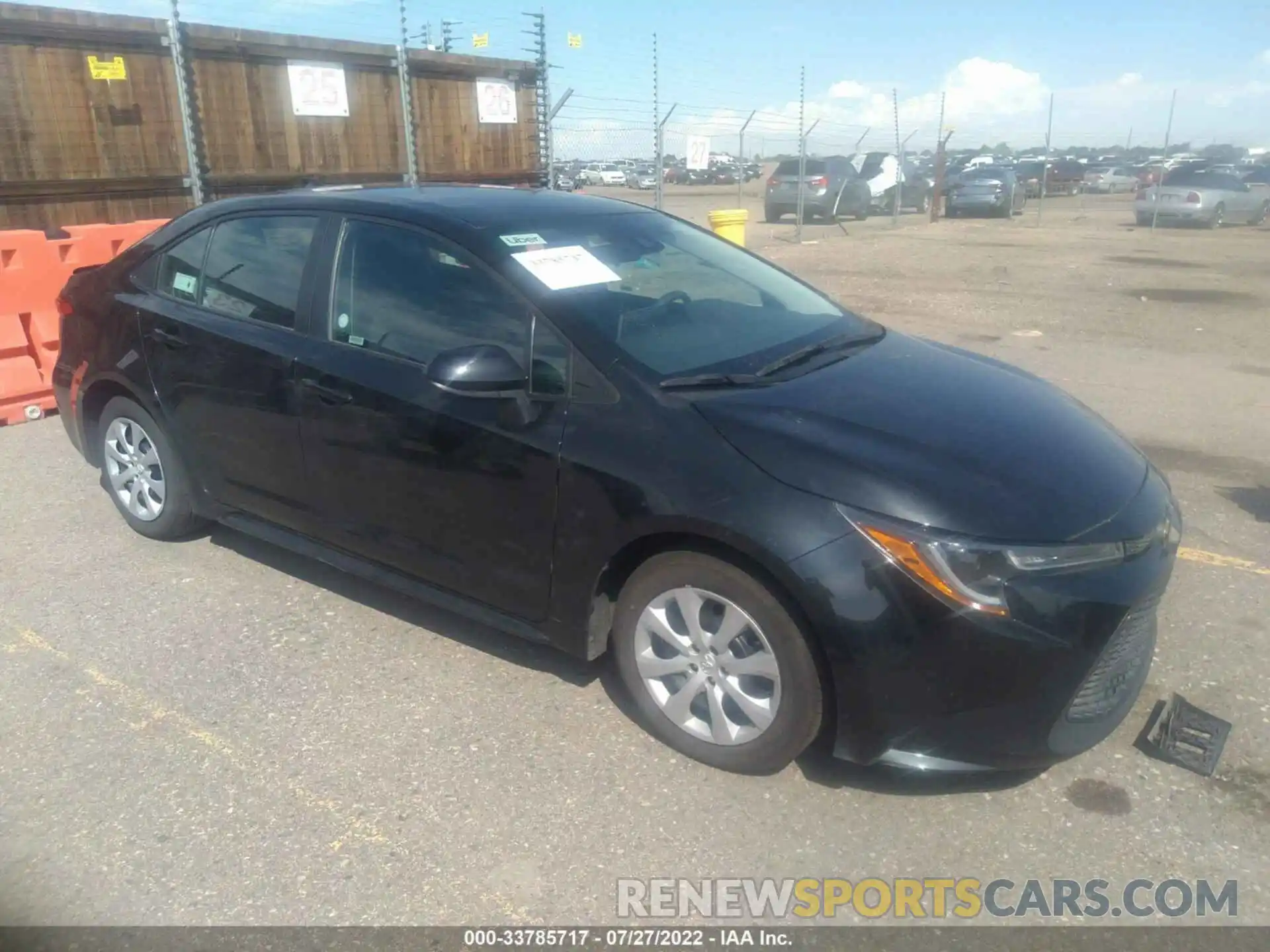 1 Photograph of a damaged car 5YFEPMAE8MP220257 TOYOTA COROLLA 2021